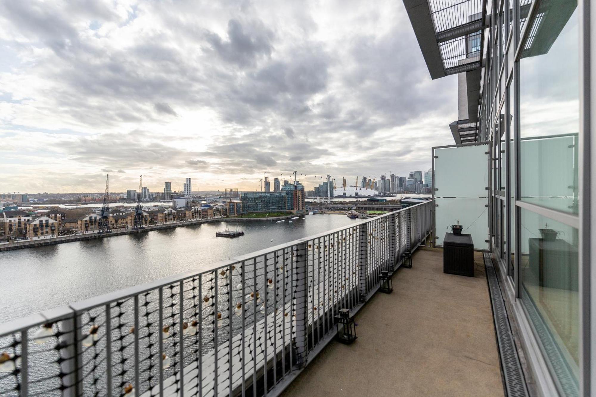 Premium Apartments By Excel Londra Esterno foto